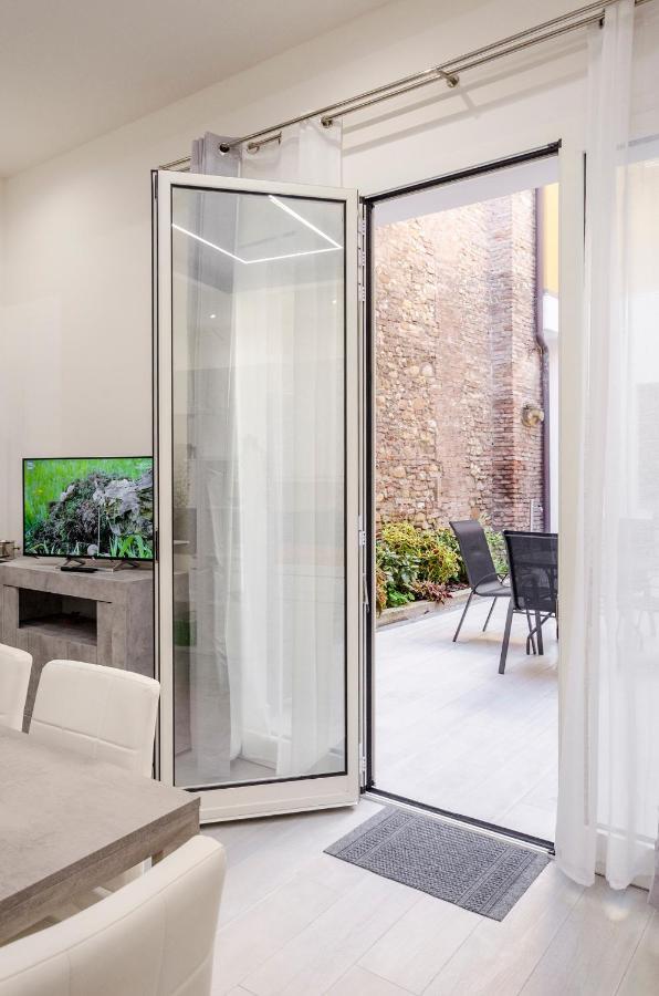 Apartament Dimora Santo Stefano: Ampia, Con Giardino Privato Bolonia Zewnętrze zdjęcie